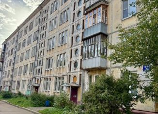 Продается двухкомнатная квартира, 60 м2, Череповец, улица Ленина, 133А