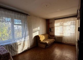 Продам 2-ком. квартиру, 47.9 м2, Боровичи, улица Виталия Бианки, 33