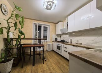 Продаю однокомнатную квартиру, 38.6 м2, Псков, улица Шестака, 12