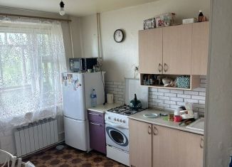 Продажа 3-ком. квартиры, 70 м2, Чувашия, Берёзовая улица, 3