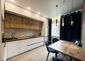 Продаю 1-ком. квартиру, 40 м2, Петрозаводск, улица Попова, 15