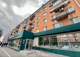 Продается 2-ком. квартира, 42.7 м2, Владимир, проспект Ленина, 43