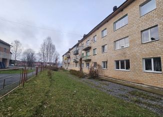 Продаю двухкомнатную квартиру, 47 м2, Карелия, посёлок Марциальные Воды, 3