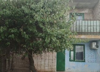 Продам 4-ком. квартиру, 68 м2, поселок Иджил, улица Джангара, 3