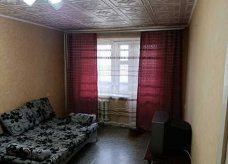 Продается однокомнатная квартира, 40 м2, Чебоксары, Пролетарская улица, 21/22