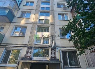 Продажа трехкомнатной квартиры, 47 м2, Ульяновск, проспект Гая, 49, Железнодорожный район