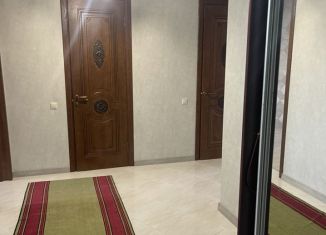 Двухкомнатная квартира в аренду, 70 м2, Махачкала, улица Хаджи Булача, 16, ЖК Ак-Гёль
