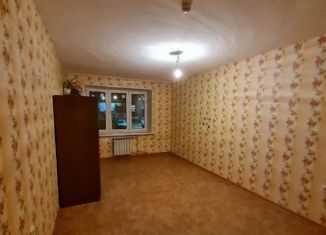 Сдаю однокомнатную квартиру, 39 м2, село Мариинский, Лазурная улица, 27