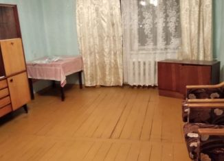 Продам 3-ком. квартиру, 55 м2, посёлок Увельский, улица Энергетиков, 2