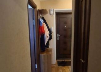 Продаю 1-комнатную квартиру, 32.5 м2, Карачаевск, улица Курджиева