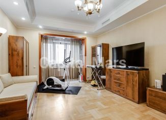 Сдается трехкомнатная квартира, 126 м2, Москва, улица Хамовнический Вал, 36, станция Лужники