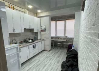 Продам 1-комнатную квартиру, 36 м2, Симферополь, Железнодорожная улица, 1Е, Железнодорожный район