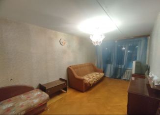 Трехкомнатная квартира в аренду, 56 м2, Москва, улица Менжинского, 28к2, улица Менжинского