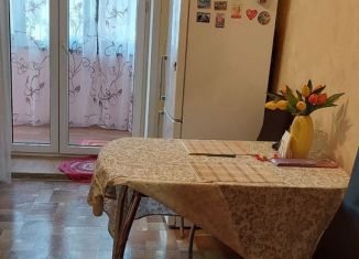 Продается 2-ком. квартира, 56 м2, Йошкар-Ола, улица Петрова, 15А, микрорайон Центральный