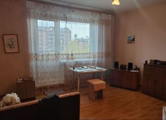 Продам 2-комнатную квартиру, 50.7 м2, Черногорск, проспект Космонавтов, 41