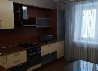 Сдается в аренду 2-комнатная квартира, 60 м2, Ярославль, улица Белинского, 15Б