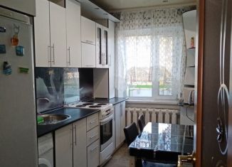 Сдается трехкомнатная квартира, 65 м2, Иркутская область, улица Шевченко, 2А