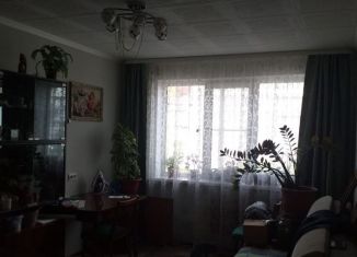 2-комнатная квартира на продажу, 52 м2, поселок Октябрьский, посёлок Октябрьский, 9