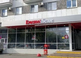 Продается торговая площадь, 121 м2, Челябинск, улица Комарова, 110, Тракторозаводский район