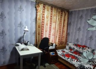 Продается трехкомнатная квартира, 41.5 м2, Суворов, улица Гагарина