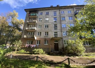 Трехкомнатная квартира на продажу, 64 м2, поселок Переславское, посёлок Переславское, 9