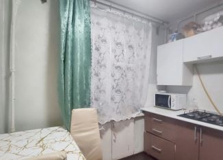 Продам 1-комнатную квартиру, 33 м2, Бабаево, Советская улица, 11