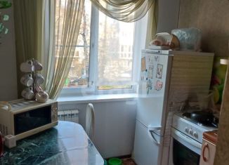 Продается двухкомнатная квартира, 46.4 м2, Кемеровская область, улица Григорченкова, 31А