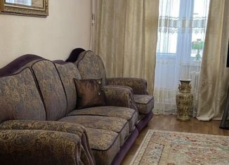 Продается 3-ком. квартира, 64 м2, Грозный, бульвар Султана Дудаева, 4, 2-й микрорайон