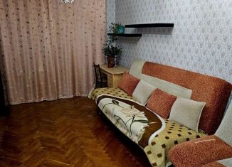 Аренда 2-комнатной квартиры, 50 м2, Можайск, улица Каракозова, 38