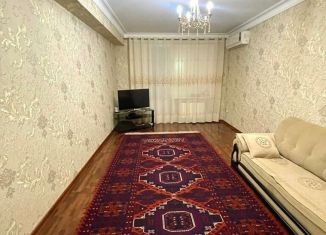 Продам 3-комнатную квартиру, 98 м2, Махачкала, проспект Имама Шамиля, 16, Советский район