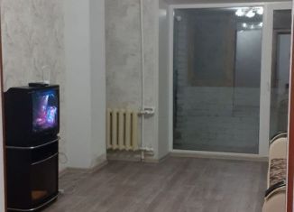 Продаю 3-комнатную квартиру, 57 м2, Бугуруслан, Чапаевская улица, 44