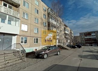 2-ком. квартира на продажу, 52.3 м2, Свердловская область, улица Попова, 80