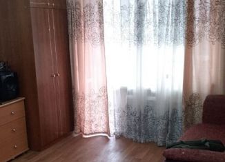 Сдам в аренду 2-ком. квартиру, 50 м2, Белогорск, Томский переулок, 18