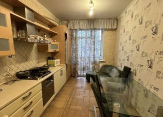 Сдается 3-ком. квартира, 113 м2, Тверь, улица Фадеева, 6В