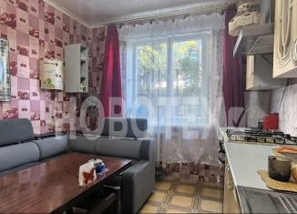 Продажа 4-ком. квартиры, 80.1 м2, Крымск, улица Карла Либкнехта, 4