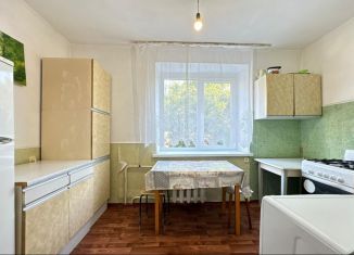 Продается 1-ком. квартира, 36 м2, Нальчик, проспект Кулиева, 19