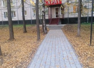 Сдача в аренду торговой площади, 46.2 м2, Сыктывкар, Коммунистическая улица, 44