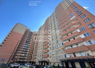 Продажа трехкомнатной квартиры, 74 м2, Астраханская область, улица Трофимова, 6