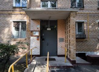 Продам двухкомнатную квартиру, 43.8 м2, Москва, 3-я Карачаровская улица, 14к1