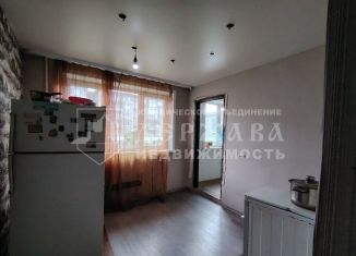 Продам 2-комнатную квартиру, 50 м2, Междуреченск, улица Дзержинского, 5