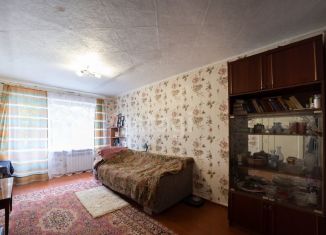 Продается 2-комнатная квартира, 45 м2, посёлок городского типа Янтарный, Советская улица, 108