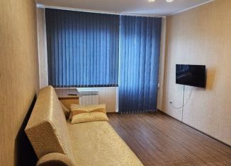 Сдается в аренду 1-ком. квартира, 34 м2, Мурманск, улица Свердлова, 40к3