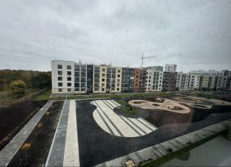 Продам трехкомнатную квартиру, 102.2 м2, Ульяновск, проспект Маршала Устинова, 34