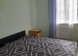 Сдам в аренду 2-ком. квартиру, 45 м2, Краснодарский край, Садовая улица, 170