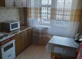 Сдам в аренду 2-ком. квартиру, 50 м2, Ялуторовск, улица Свободы, 208