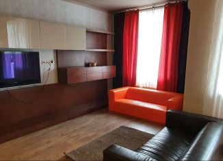 Аренда 3-комнатной квартиры, 105 м2, Москва, бульвар Яна Райниса, метро Тушинская