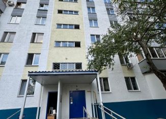 Продается четырехкомнатная квартира, 78 м2, Татарстан, 30-й комплекс, 12