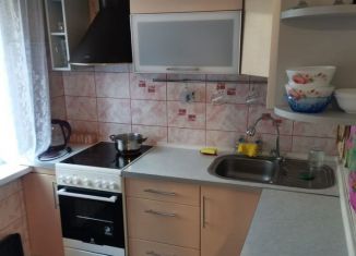 Аренда 3-ком. квартиры, 59 м2, Железногорск, улица Королёва, 17