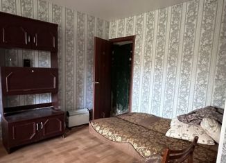 Аренда 1-комнатной квартиры, 30 м2, Кола, улица Кривошеева, 10