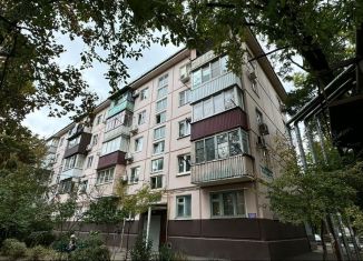 Продается 2-ком. квартира, 45 м2, Краснодарский край, Ставропольская улица, 246